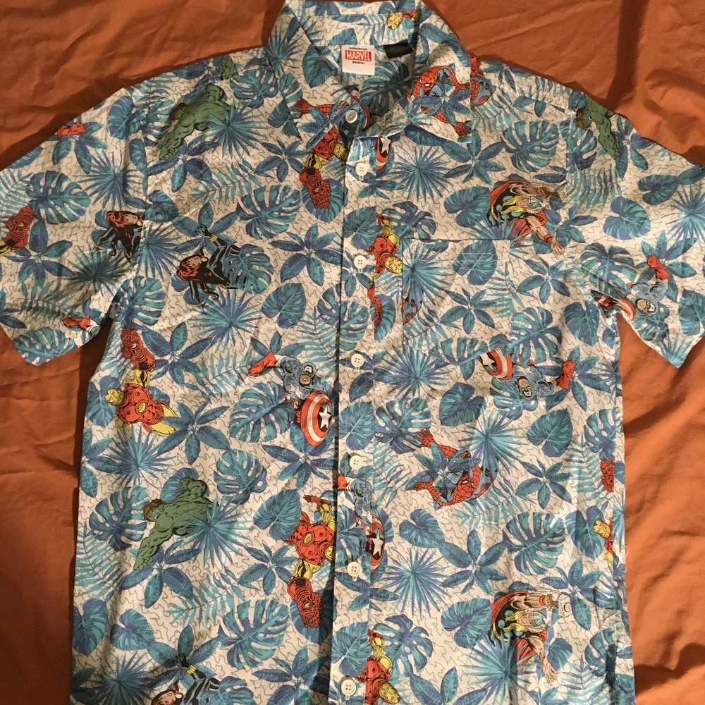 Men’s Marvel Classic Avengers Button-Up Shirt